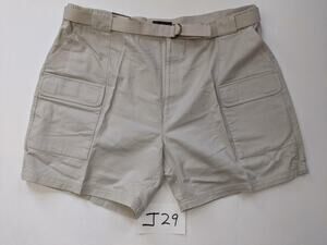 Van Heusen Hiking Shorts Size 44 Light Tan NWT -0422J29